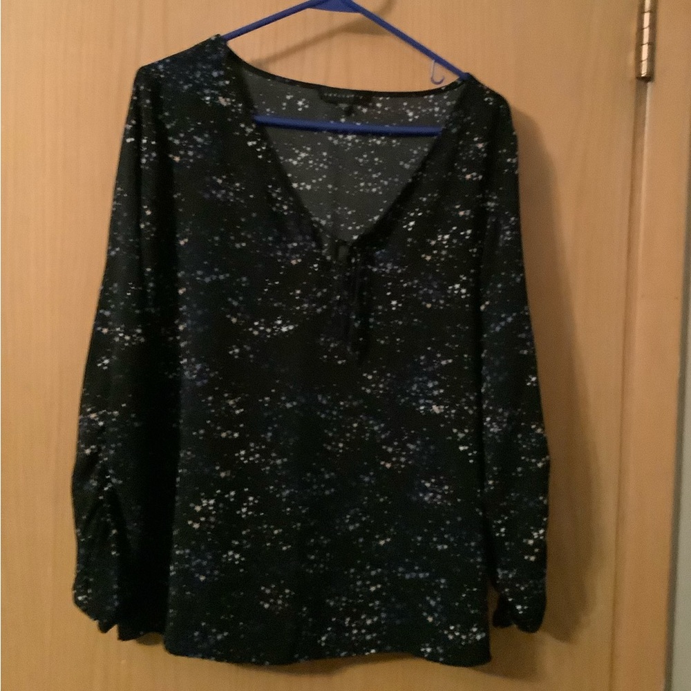 Womens cute blouse with long sleeves by Serenity. Size large